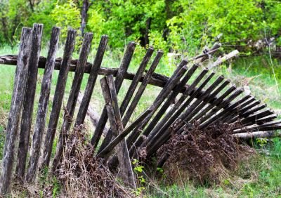 Remove an Old Fence from Your Property!